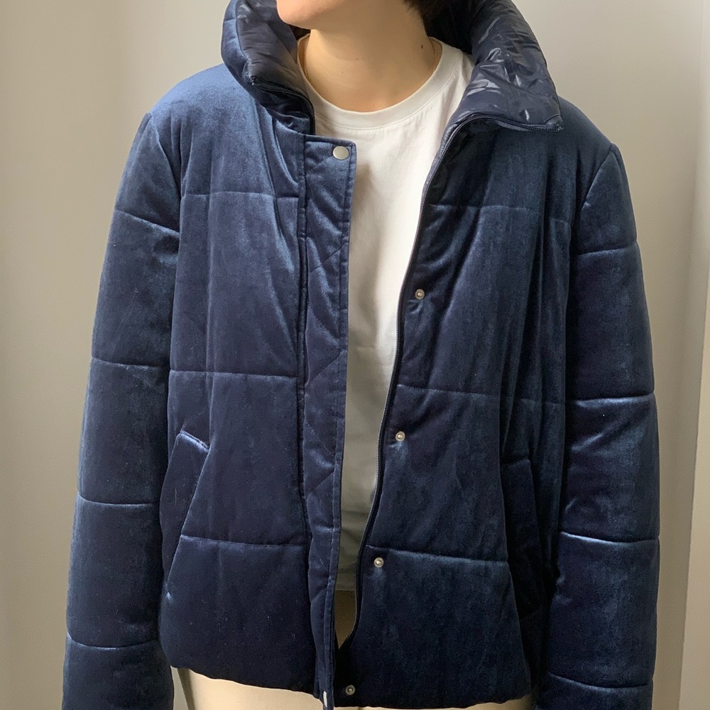 AQUA velvet puffer / bomber jacket